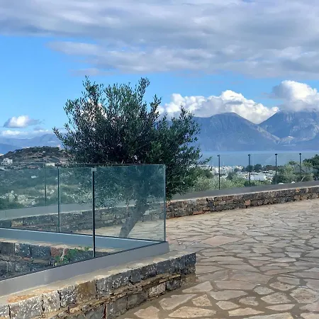 Villa Crete Garden Agios Nikolaos (Crete)