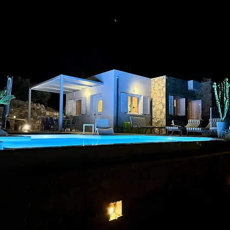 Crete Garden